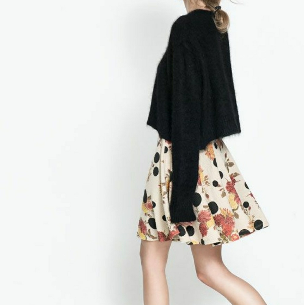 Floral and Polka Dot full skirt - Picture 4 of 4